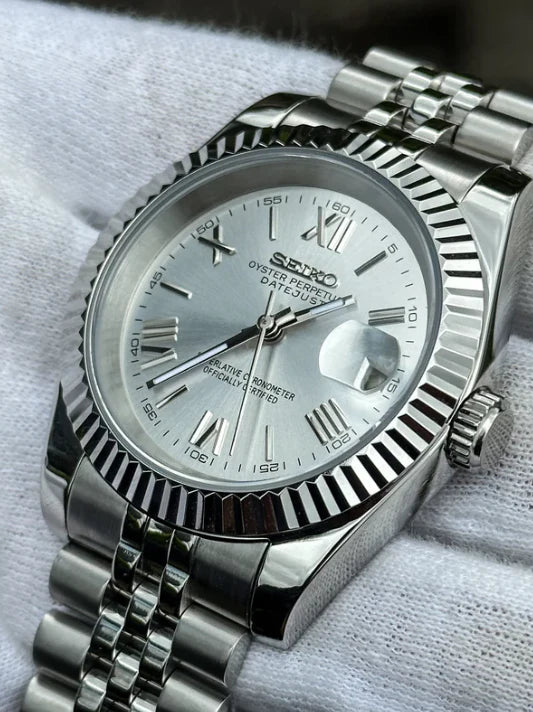 Seikojust White Dial